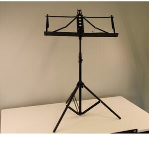 Johnson Lightweight Music Stand With Bag Matte Black